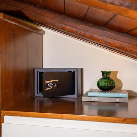 Falegnami Urban Loft Apartment *